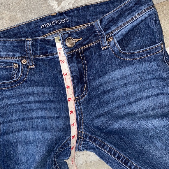 Women's Maurice's Boot Cut Factory Distressed Jeans - Size 6L - Picture 3 of 9